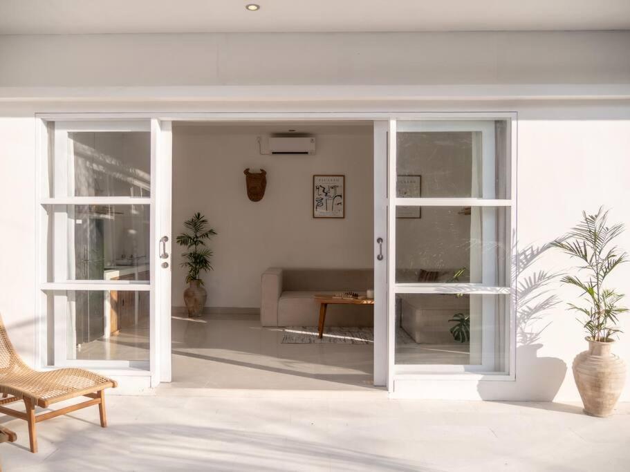 Casa Majorca At Ulu Villa Uluwatu Kültér fotó